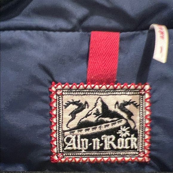 Alp N Rock Navy Noella Navy Puffer Apres Ski Vest - Picture 6 of 10